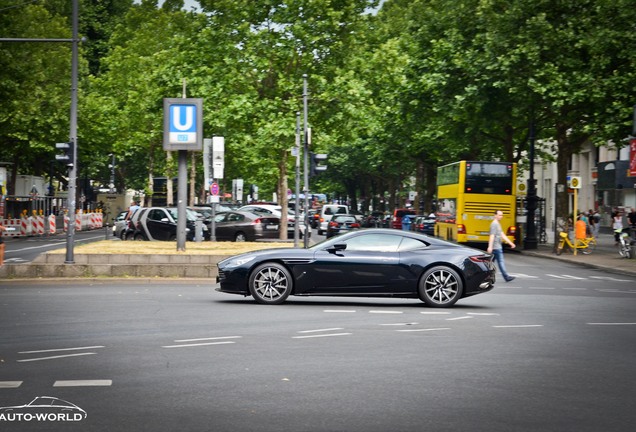 Aston Martin DB11