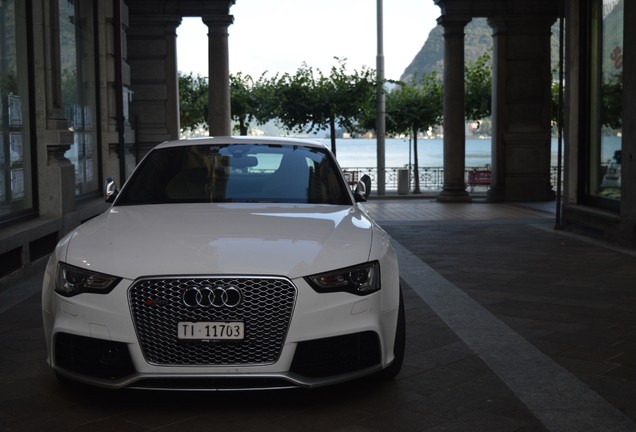 Audi RS5 B8 2012