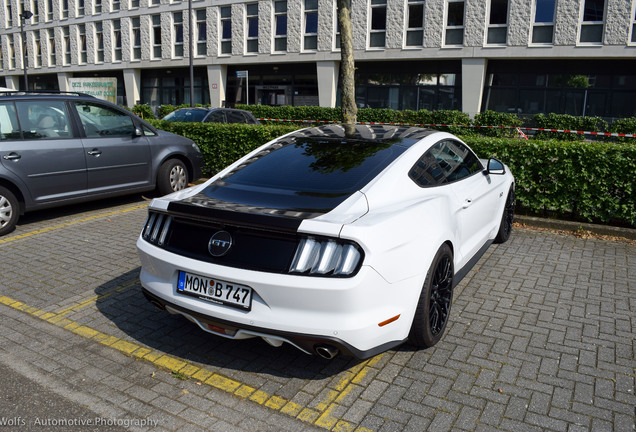 Ford Mustang GT 2015