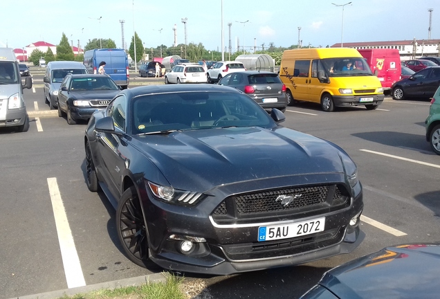 Ford Mustang GT 2015