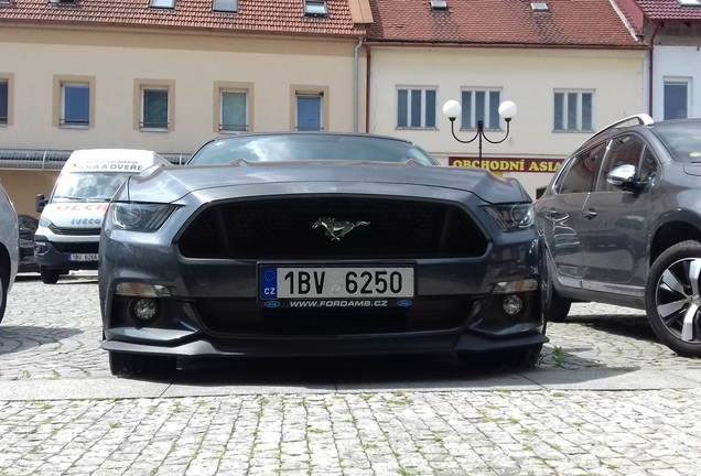 Ford Mustang GT 2015