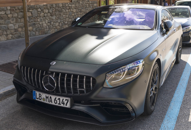 Mercedes-AMG S 63 Coupé C217 2018 Yellow Night Edition