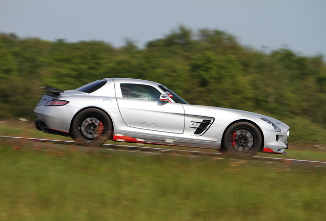 Mercedes-Benz Renntech SLS AMG