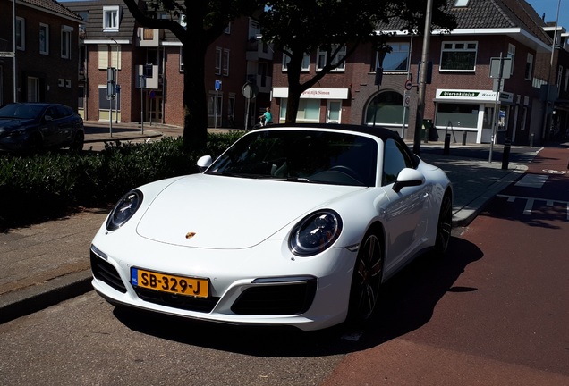 Porsche 991 Carrera 4S Cabriolet MkII