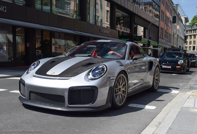 Porsche 991 GT2 RS Weissach Package