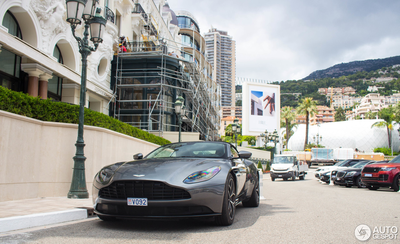 Aston Martin DB11 V8 Volante