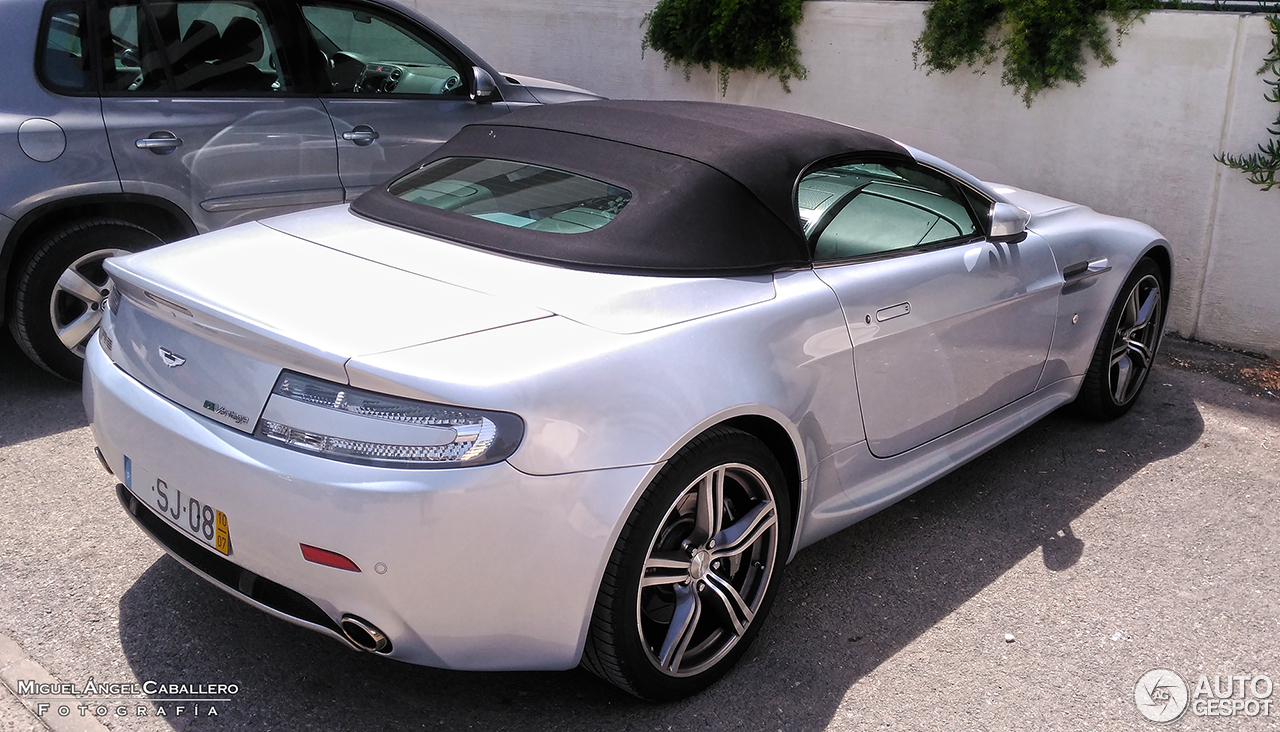 Aston Martin V8 Vantage N400 Roadster