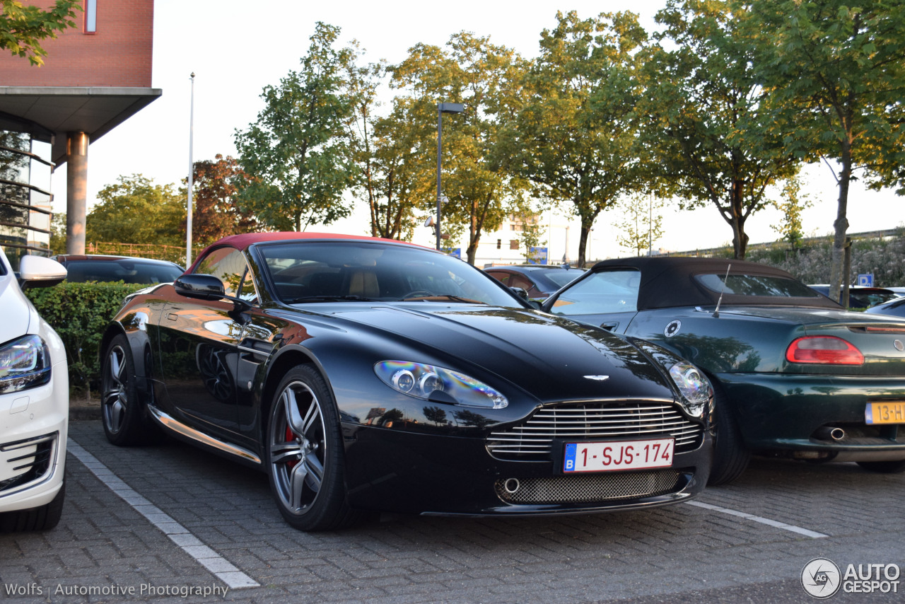 Aston Martin V8 Vantage N400 Roadster