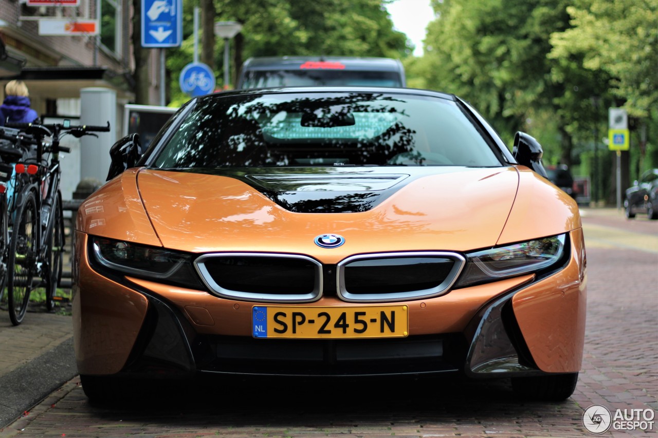 BMW i8 Roadster First Edition