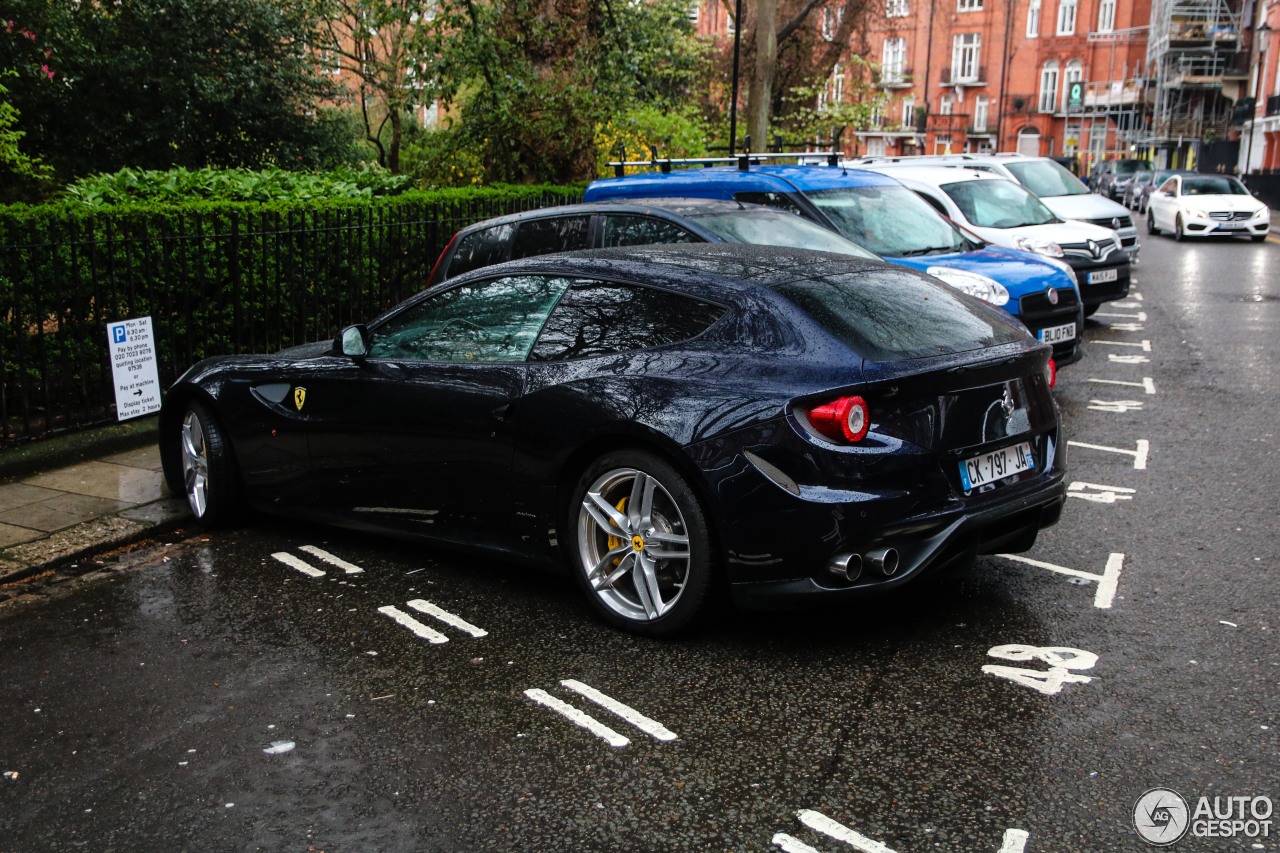 Ferrari FF