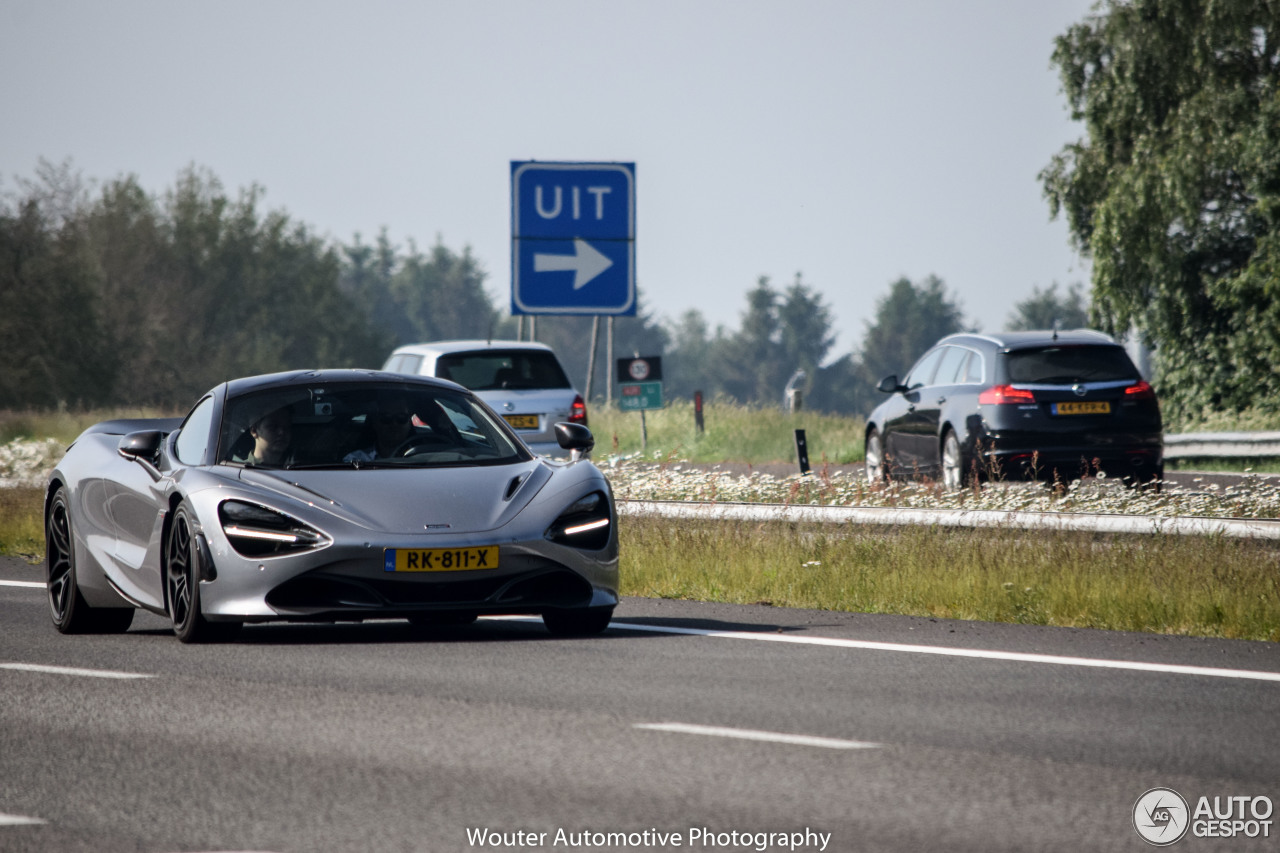 McLaren 720S