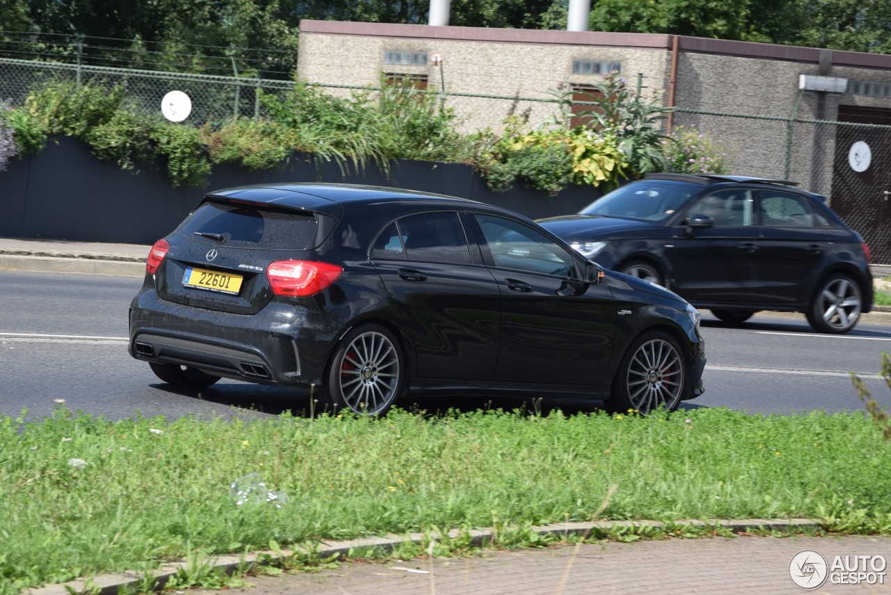 Mercedes-Benz A 45 AMG