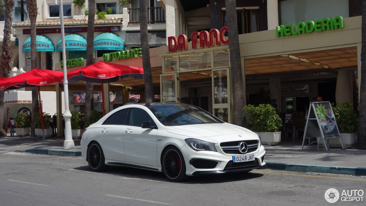 Mercedes-Benz CLA 45 AMG C117