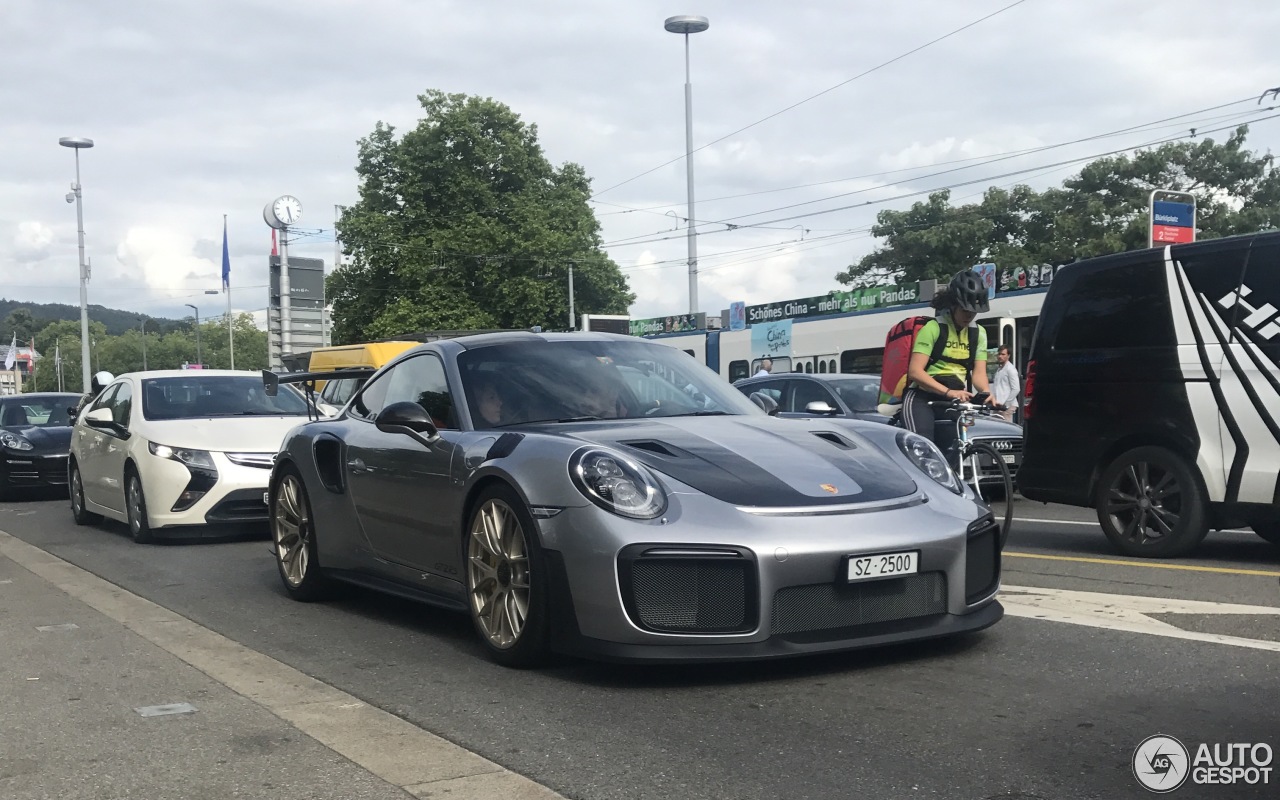 Porsche 991 GT2 RS Weissach Package