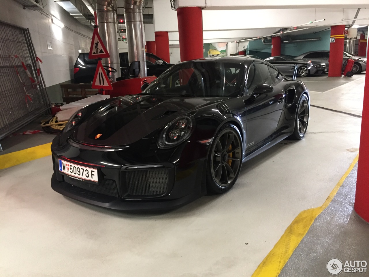 Porsche 991 GT2 RS Weissach Package