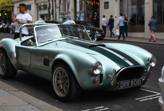 AC Cobra 427