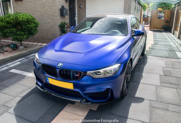 BMW M4 F82 CS