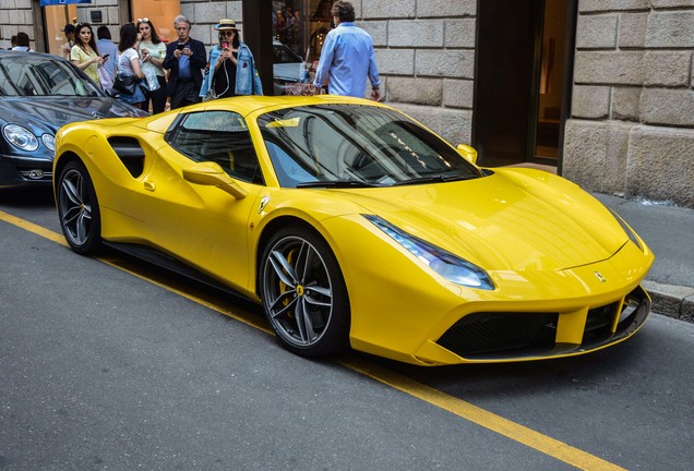 Ferrari 488 Spider