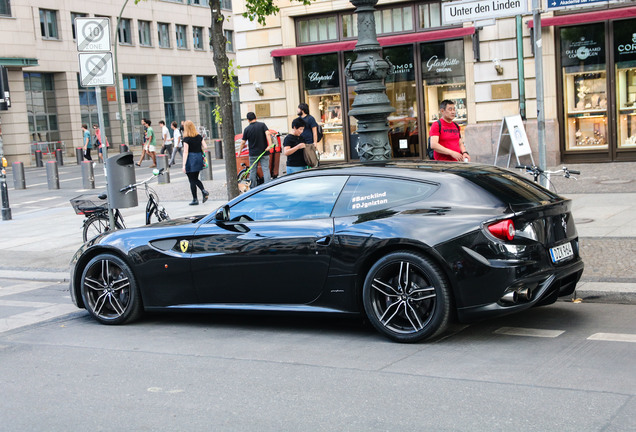 Ferrari FF