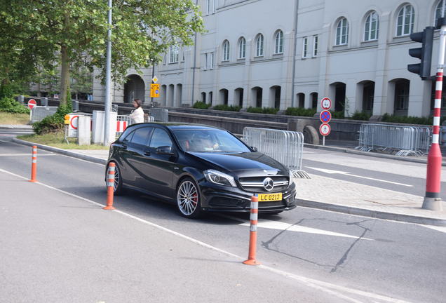 Mercedes-Benz A 45 AMG