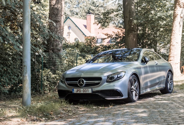 Mercedes-Benz S 63 AMG Coupé C217