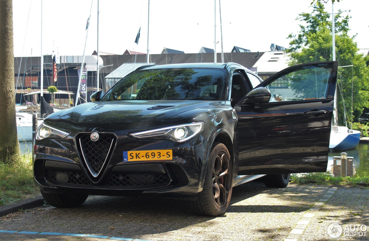 Alfa Romeo Stelvio Quadrifoglio