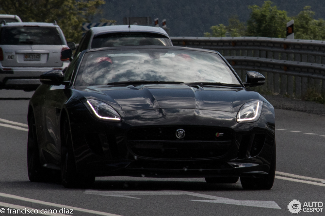 Jaguar F-TYPE S V8 Convertible