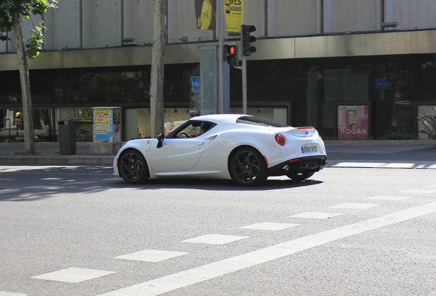 Alfa Romeo 4C Coupé