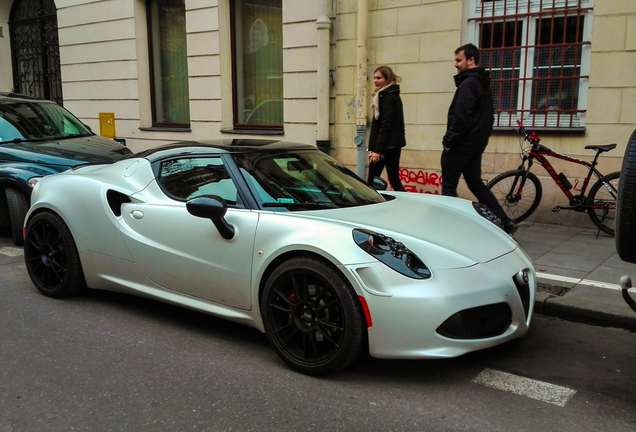 Alfa Romeo 4C Launch Edition