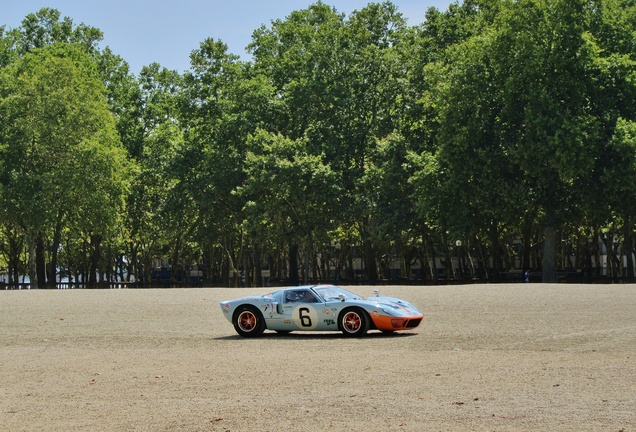 Ford GT40