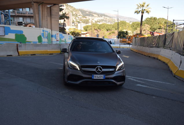 Mercedes-AMG A 45 W176 2015