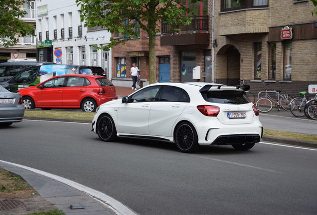 Mercedes-AMG A 45 W176 2015