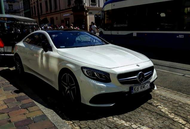 Mercedes-AMG S 63 Coupé C217