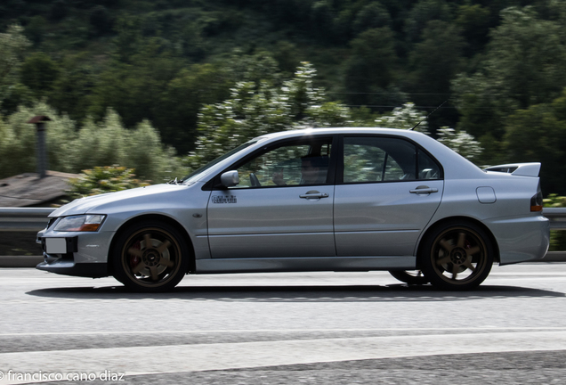 Mitsubishi Lancer Evolution IX