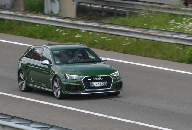 Audi RS4 Avant B9