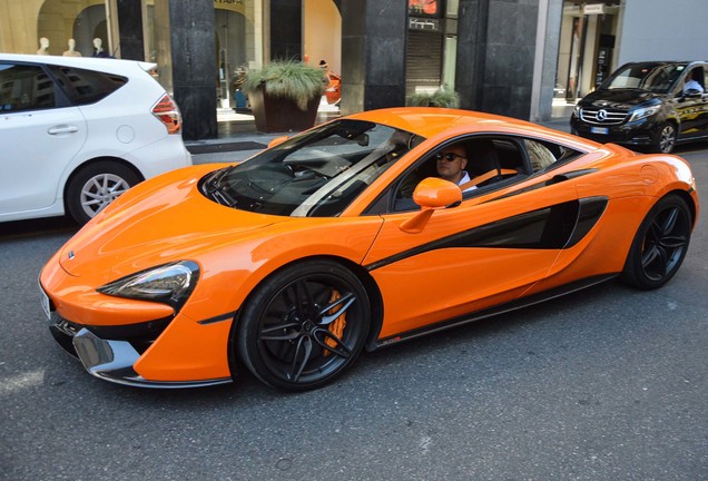 McLaren 570S