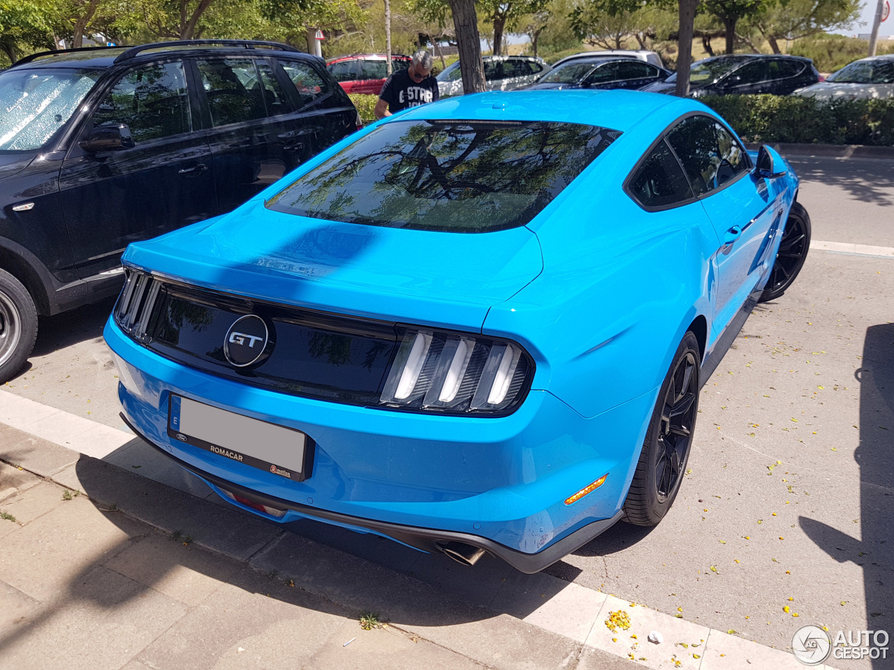 Ford Mustang GT 2015 Black Shadow Edition