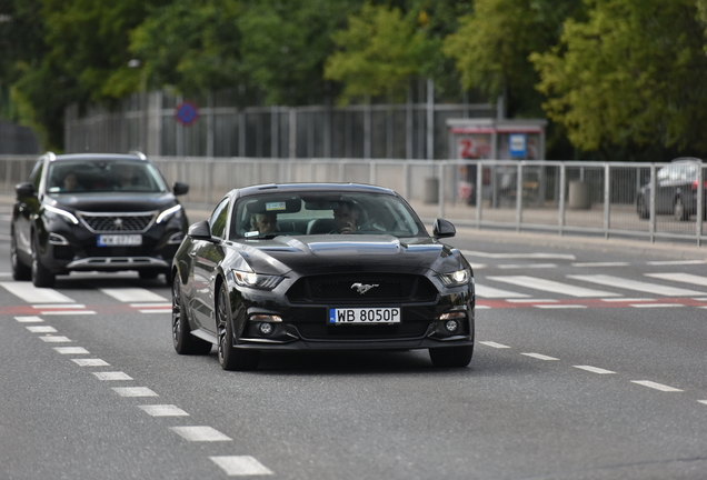 Ford Mustang GT 2015