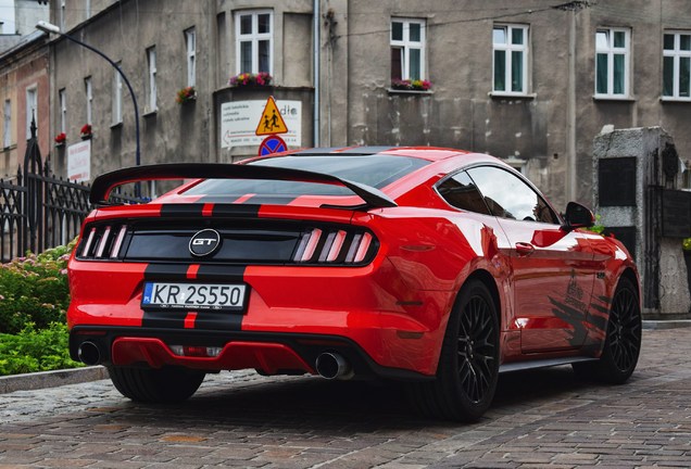 Ford Mustang GT 2015