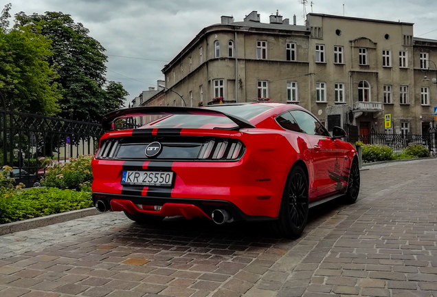 Ford Mustang GT 2015