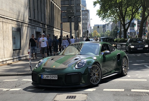 Porsche 991 GT2 RS Weissach Package