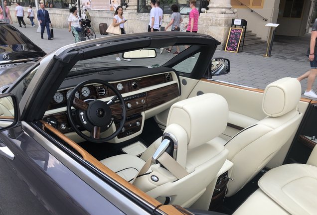 Rolls-Royce Phantom Drophead Coupé Series II