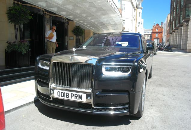 Rolls-Royce Phantom VIII EWB