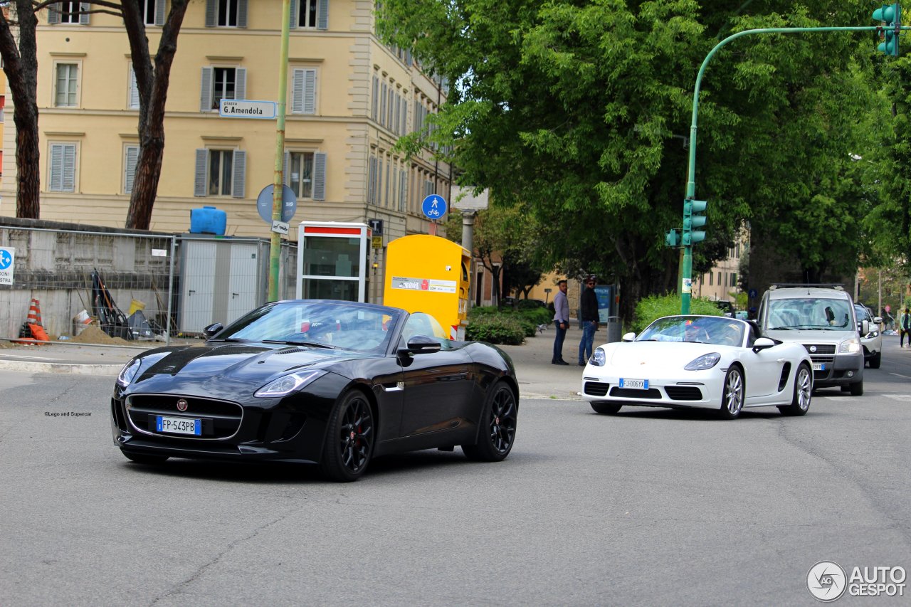 Jaguar F-TYPE S Convertible