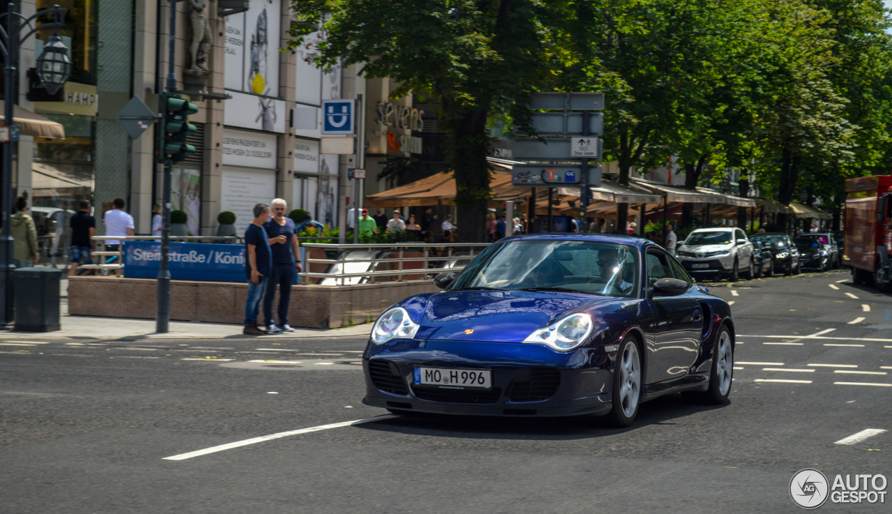 Porsche 996 Turbo