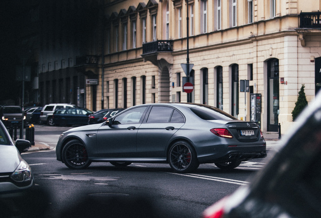 Mercedes-AMG E 63 S W213