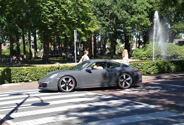 Porsche 991 50th Anniversary Edition