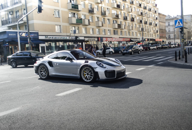 Porsche 991 GT2 RS Weissach Package