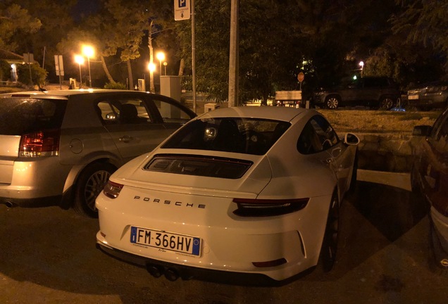 Porsche 991 GT3 Touring