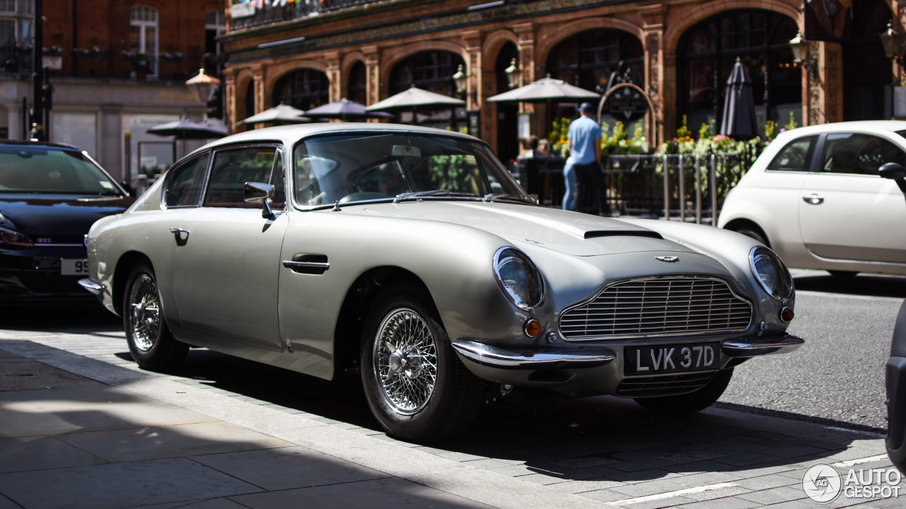 Aston Martin DB6 MKI